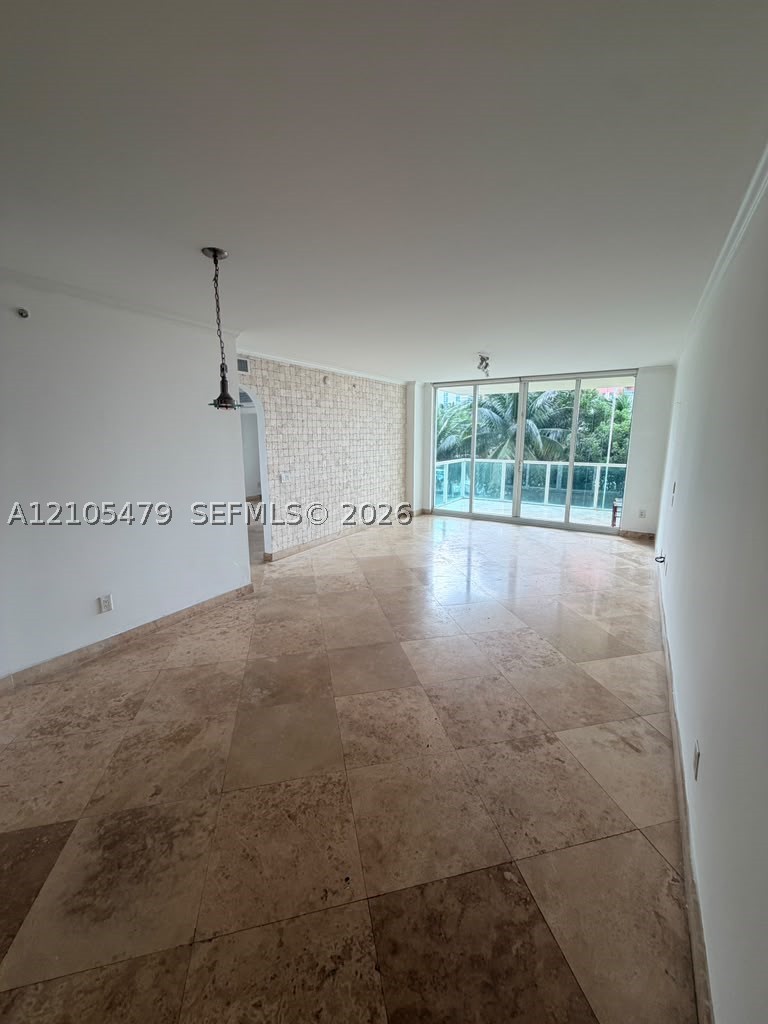 Aventura photo 3