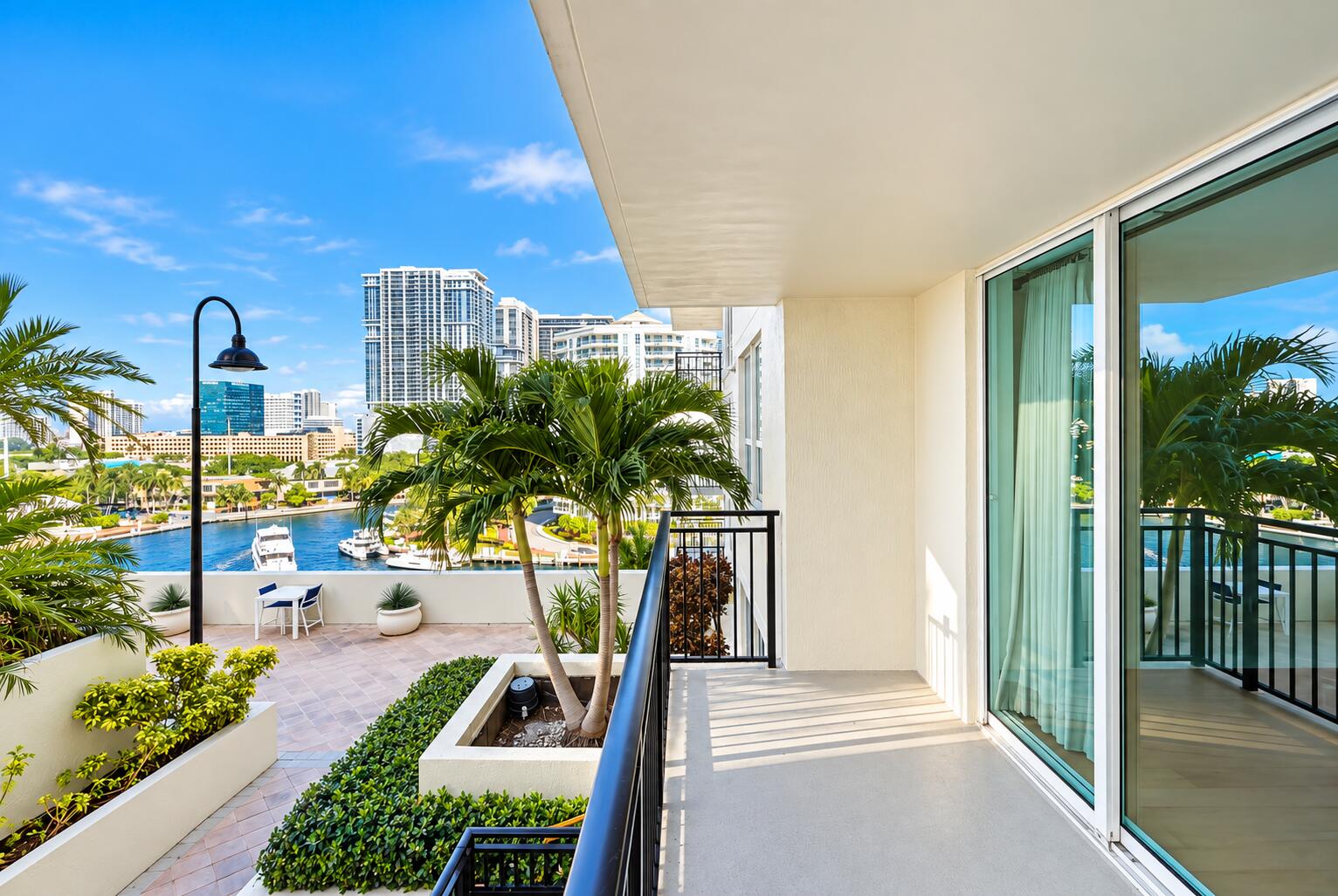Fort Lauderdale photo 3