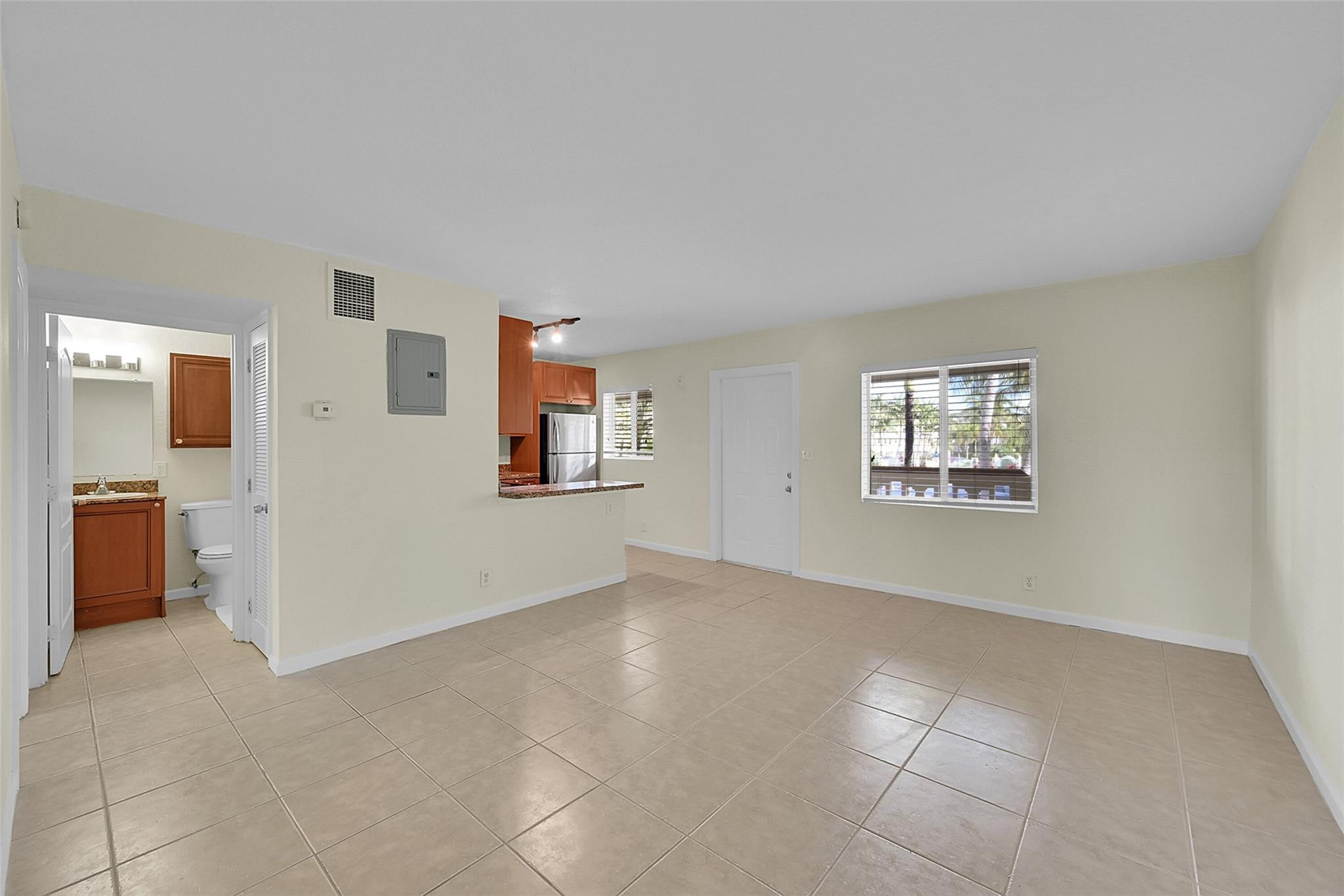 Wilton Manors photo 4