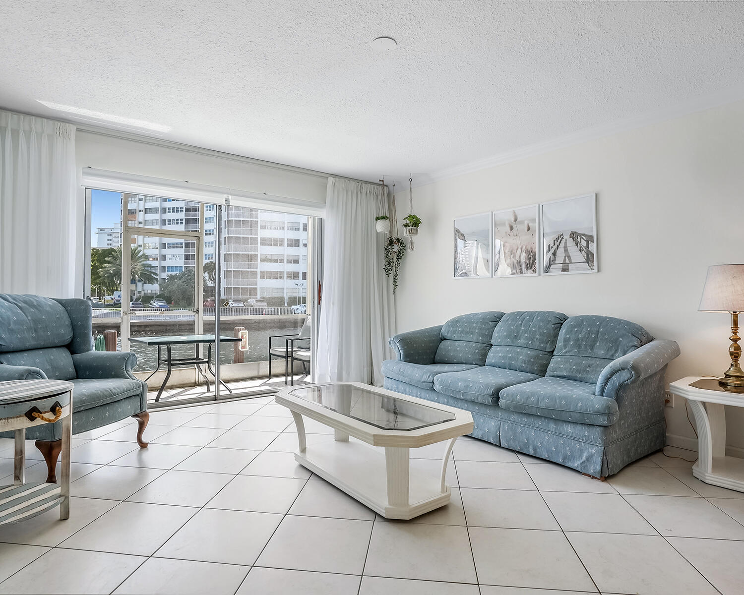 Hallandale Beach photo 4