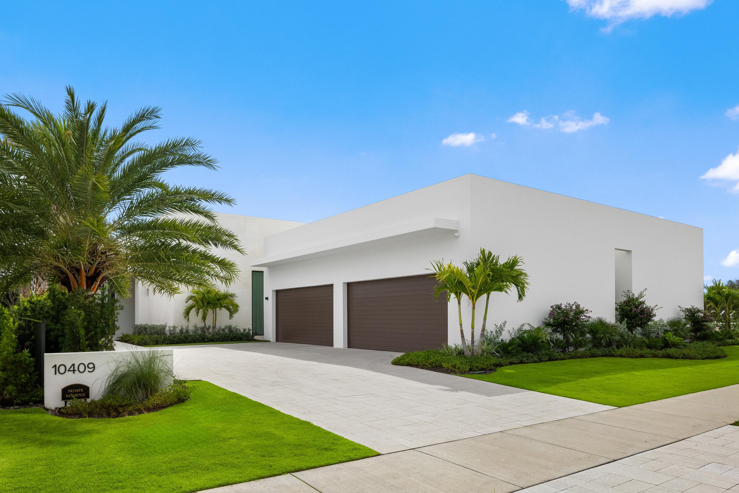Palm Beach Gardens photo 2