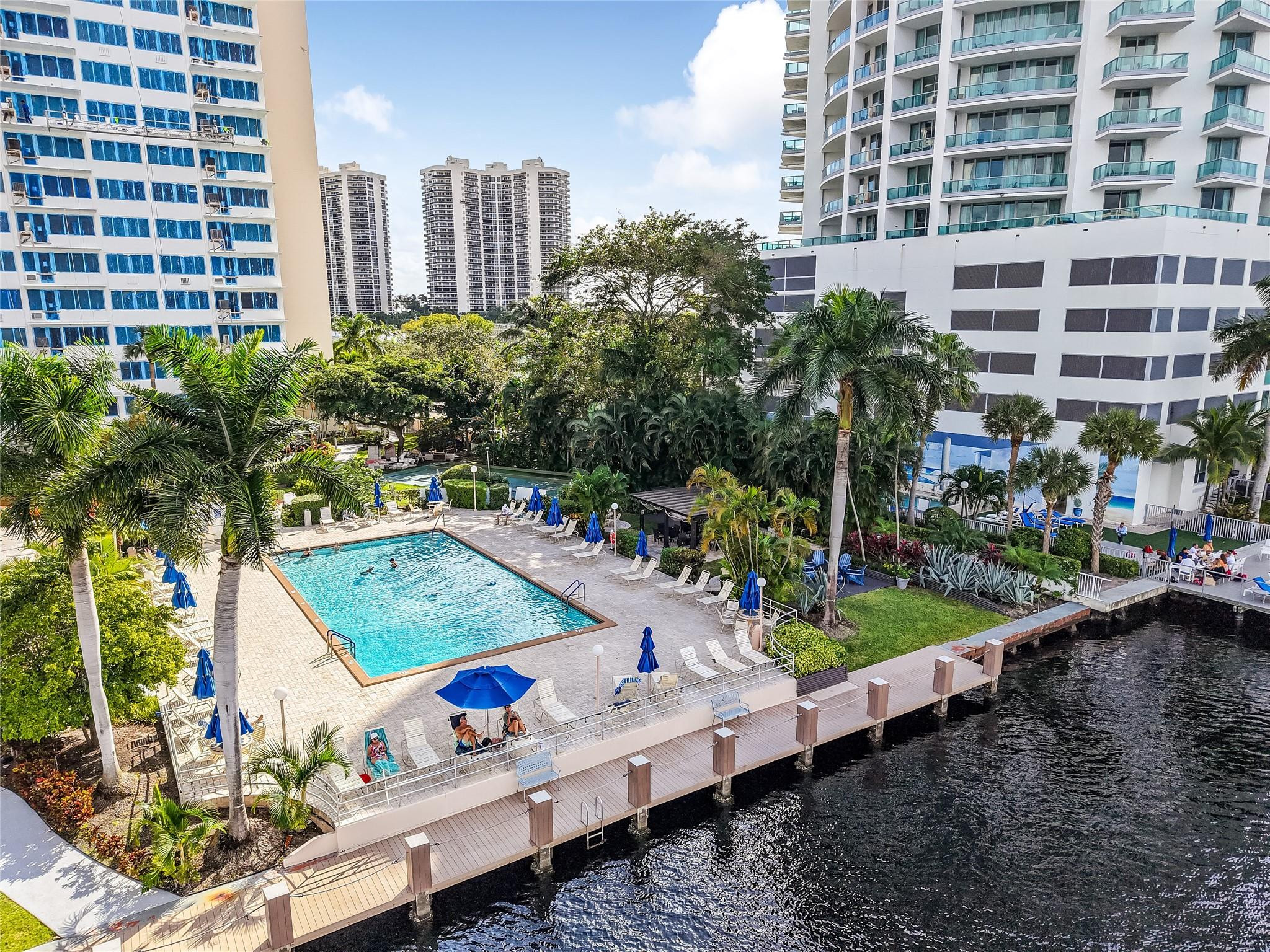 Fort Lauderdale photo 2