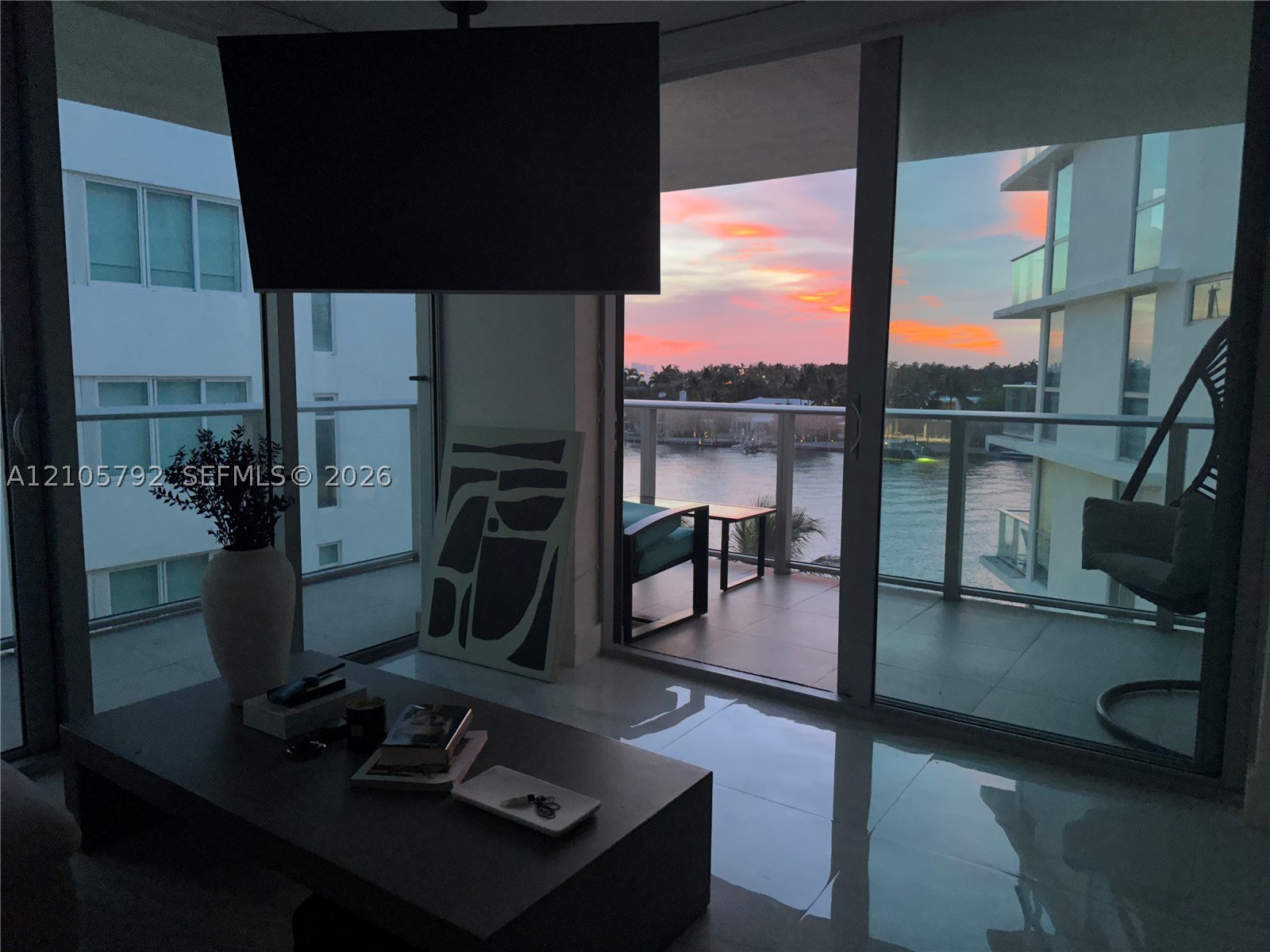 Miami Beach photo 2