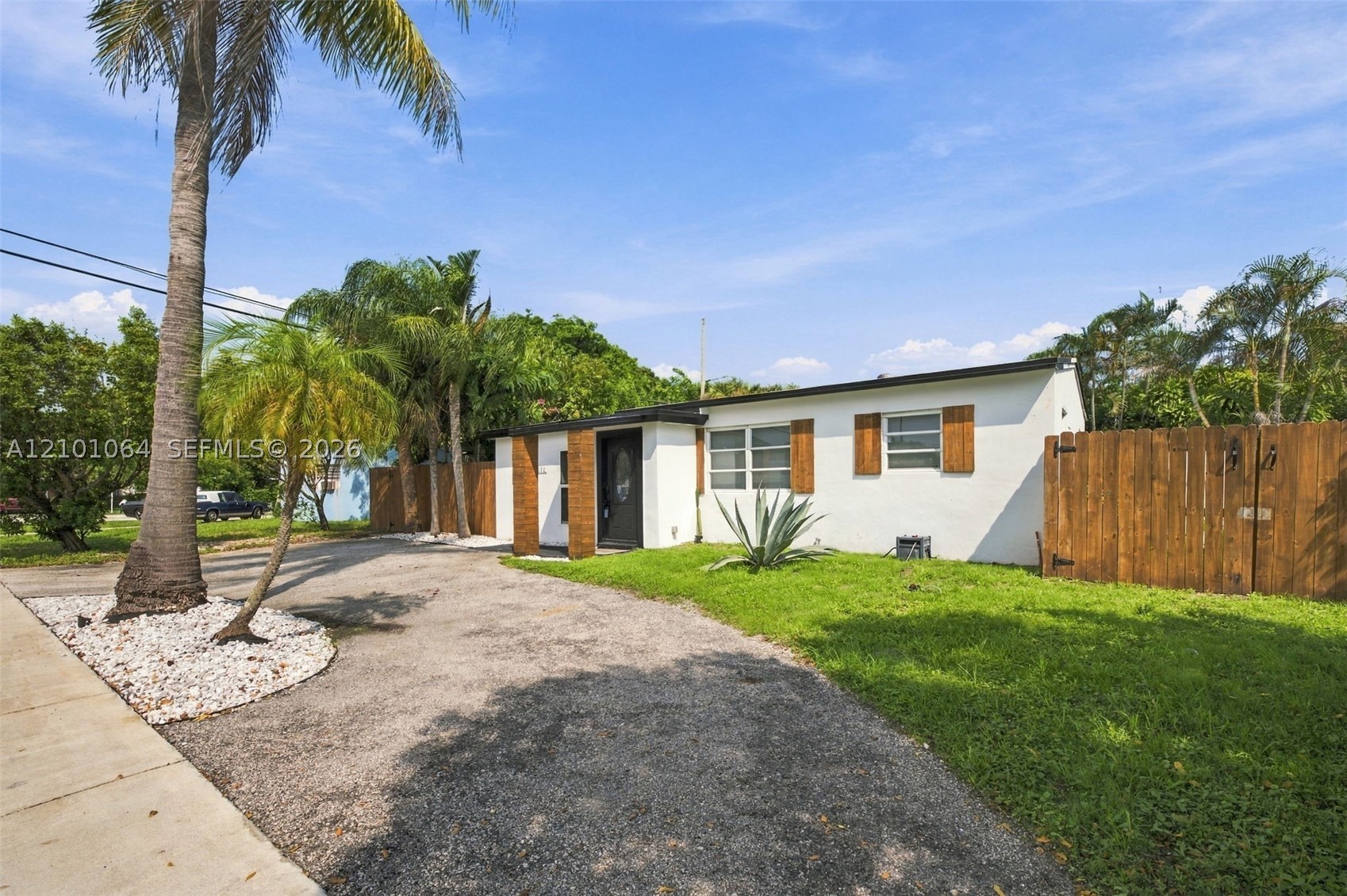 Pompano Beach photo 4