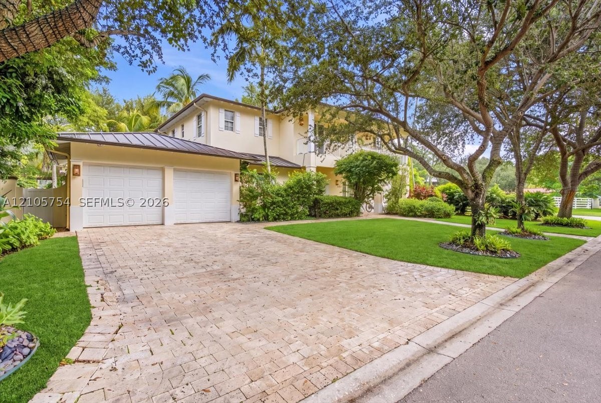 South Miami photo 3