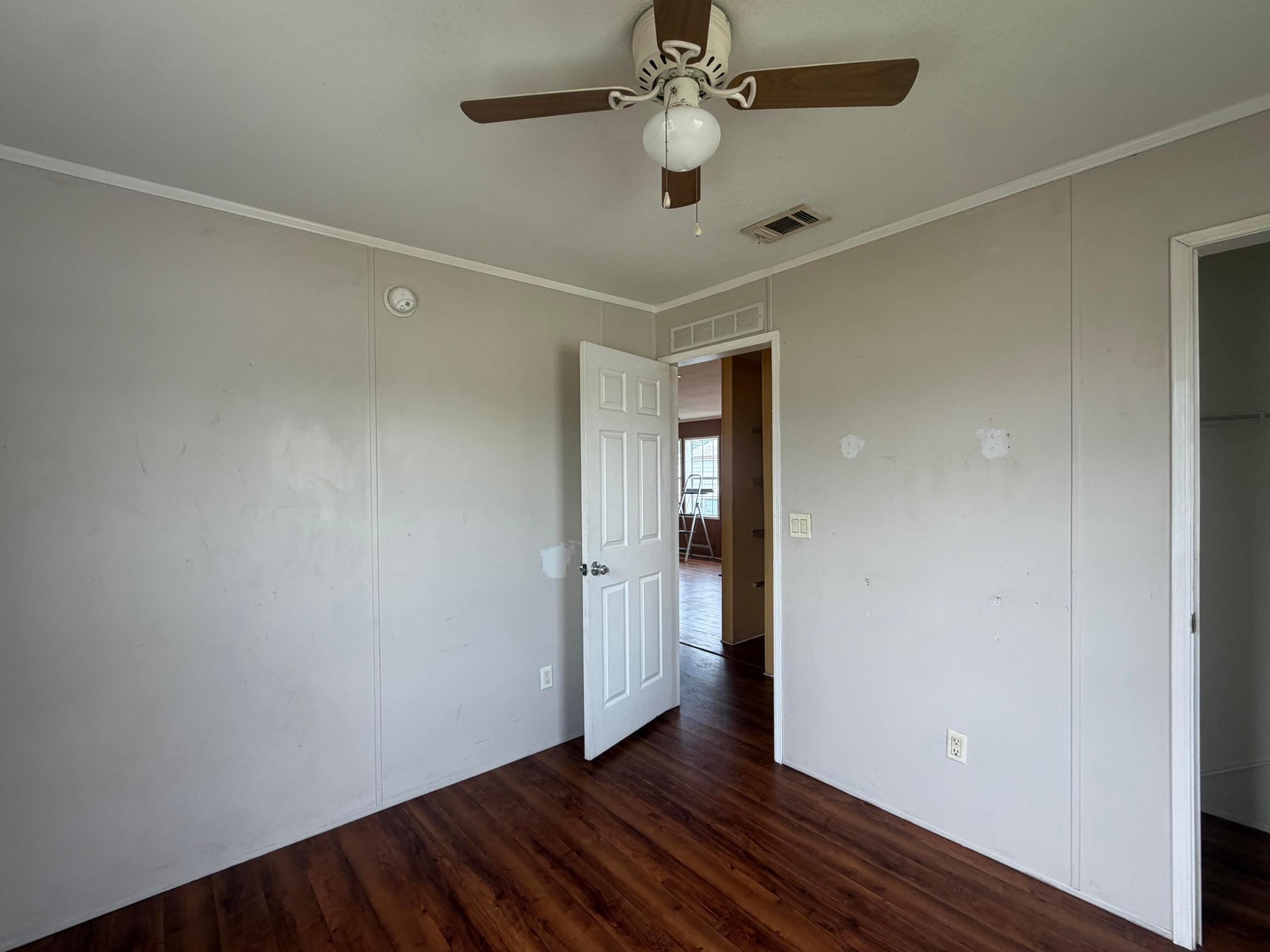 MLS listing photo 5