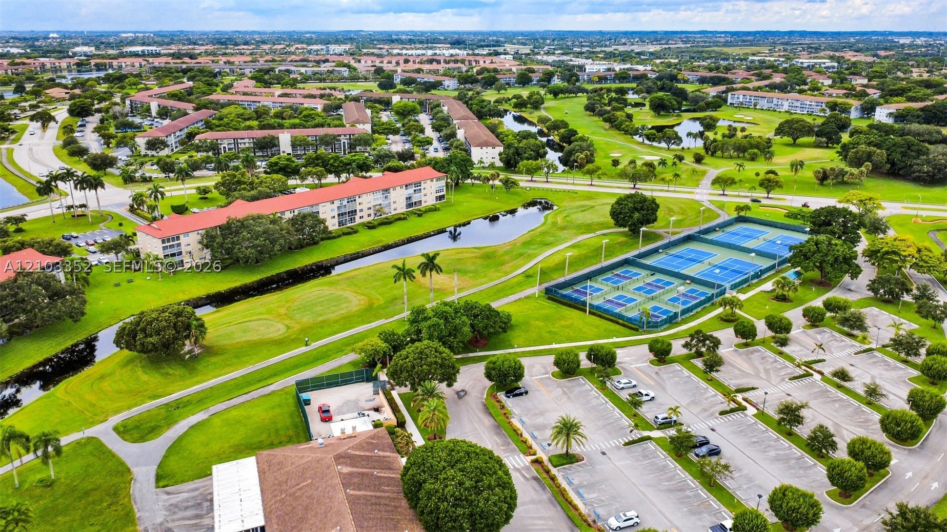 Pembroke Pines photo 2