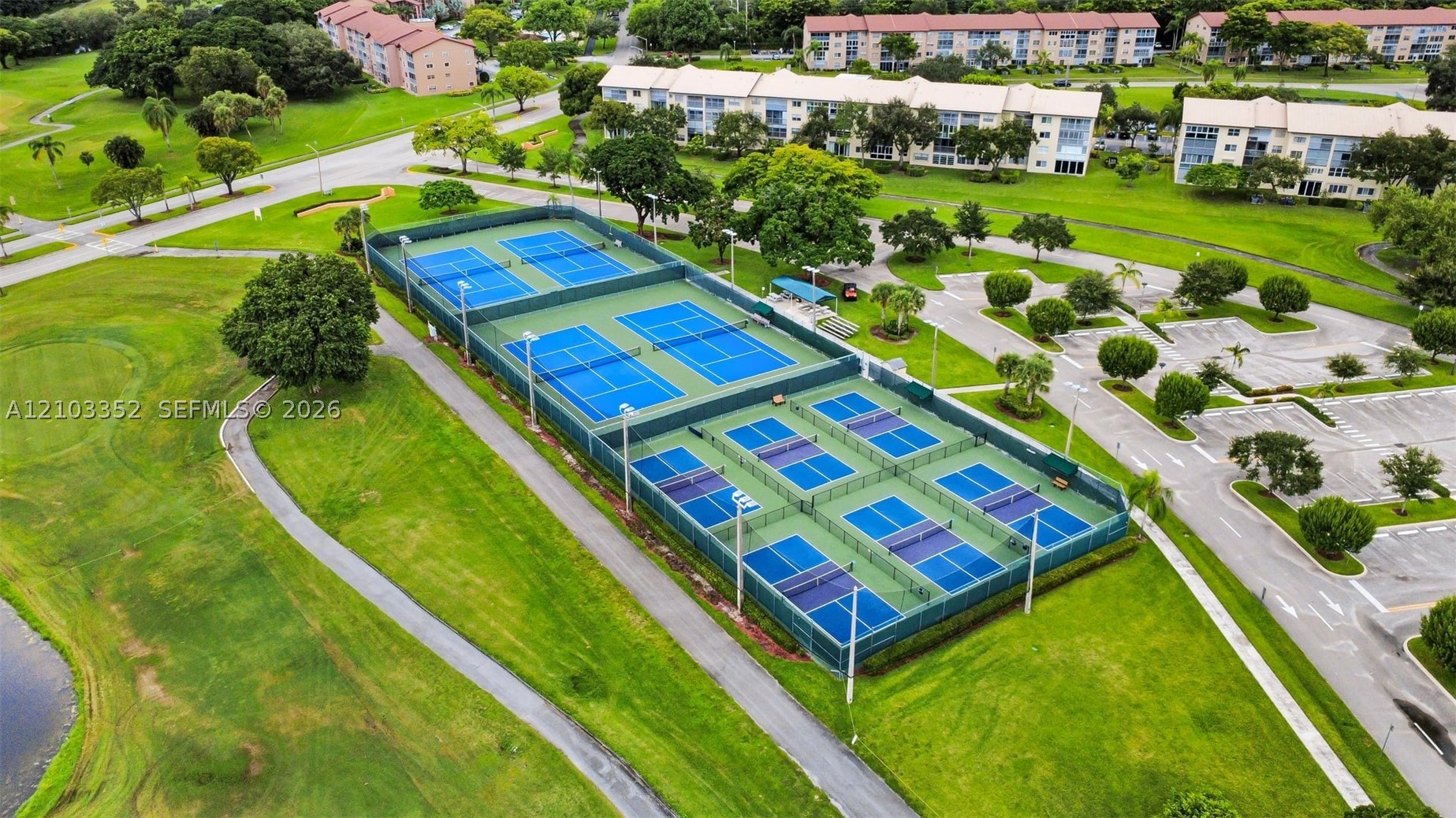 Pembroke Pines photo 3