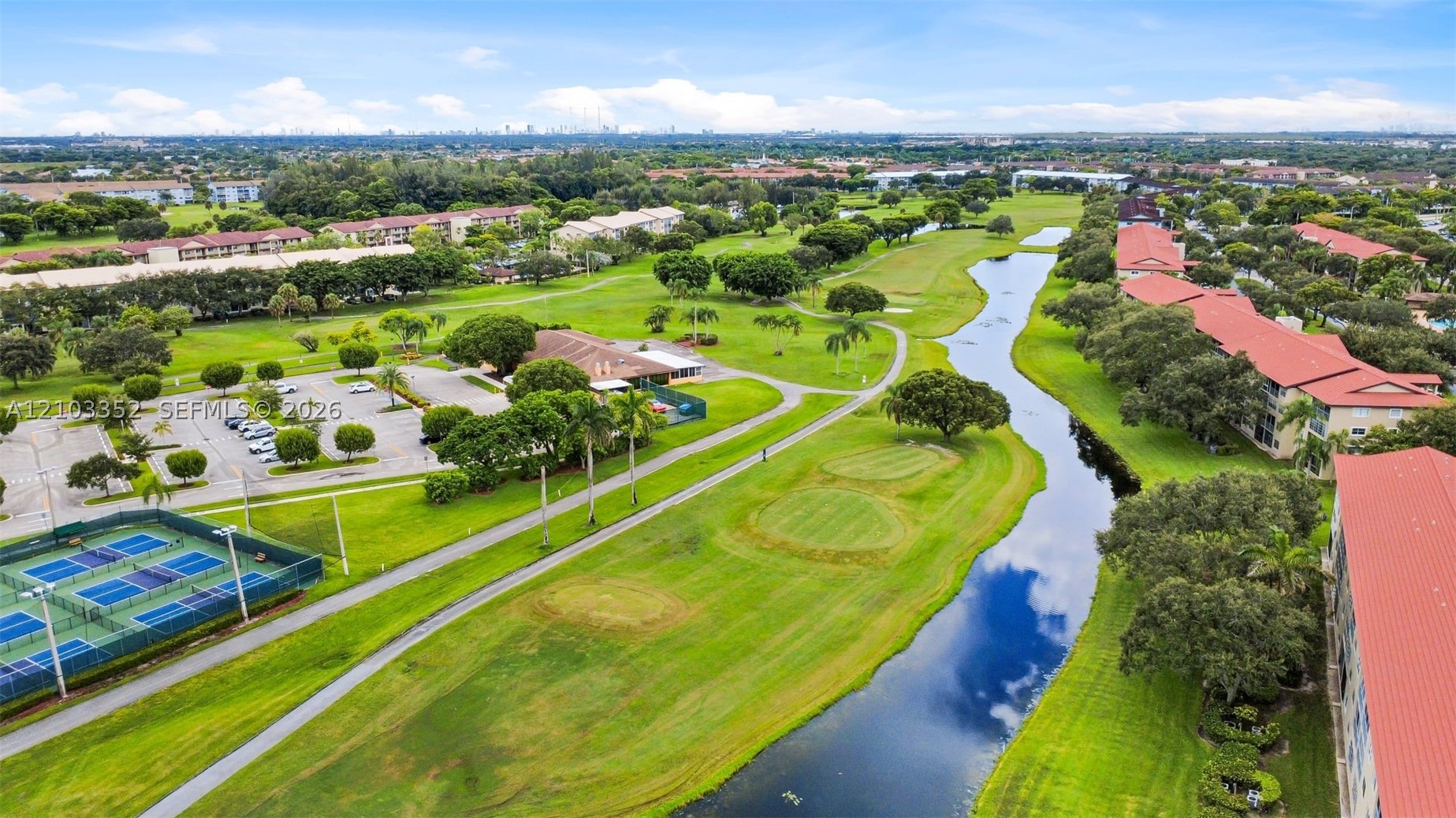 Pembroke Pines photo 4