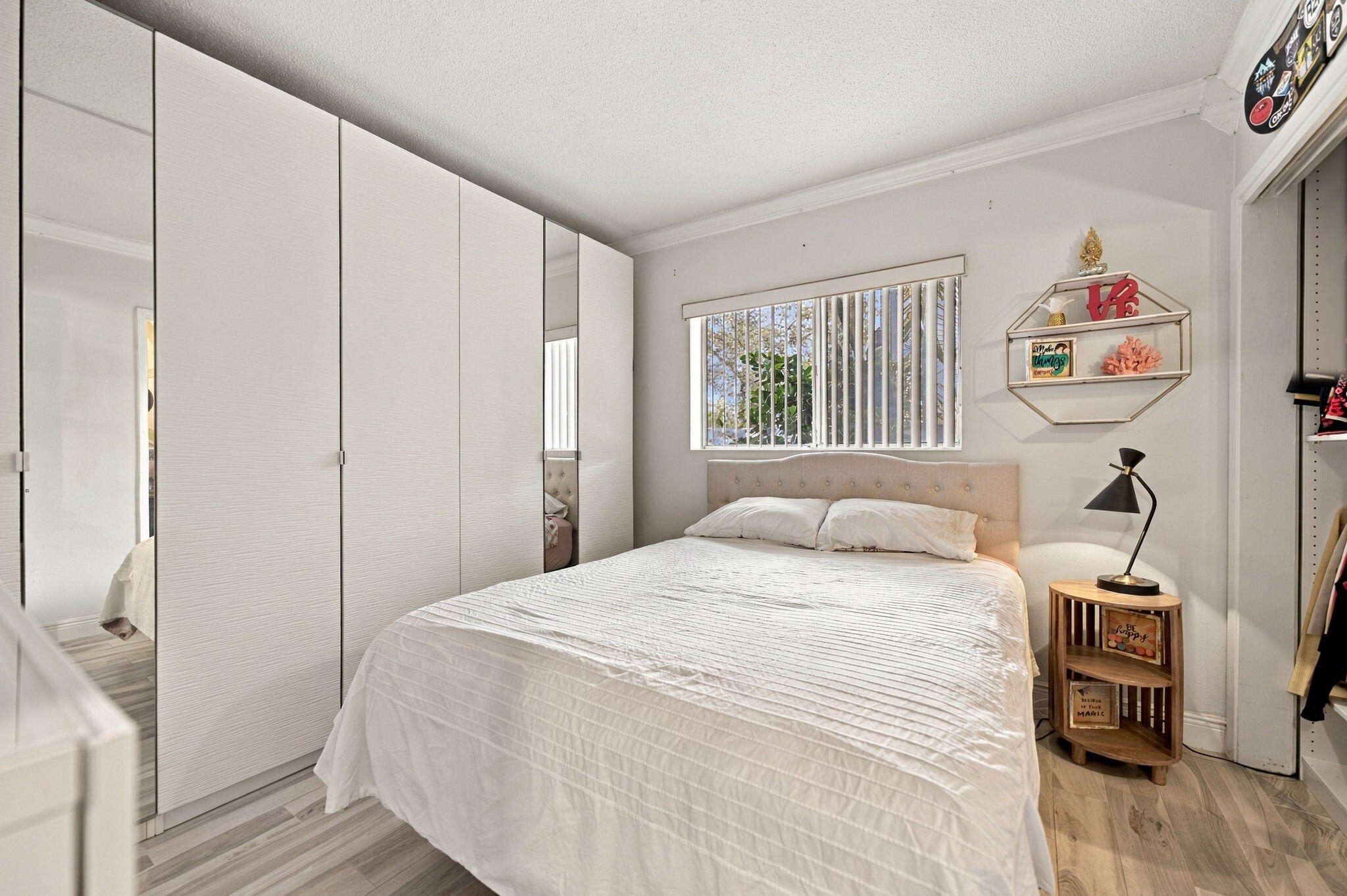 Wilton Manors photo 3