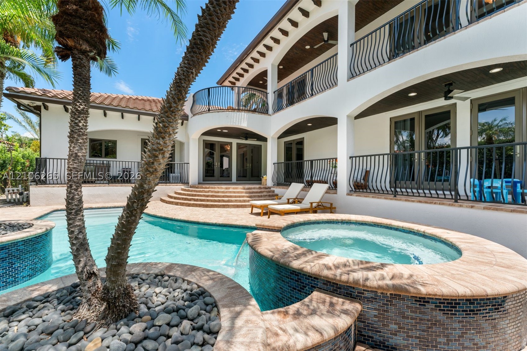Bay Harbor Islands photo 3