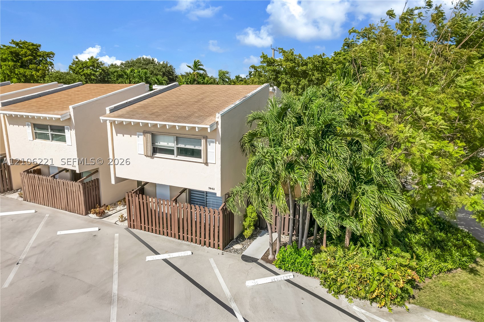 Miami Shores photo 2