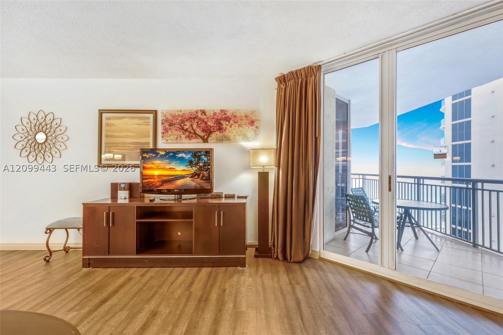 Sunny Isles Beach photo 2