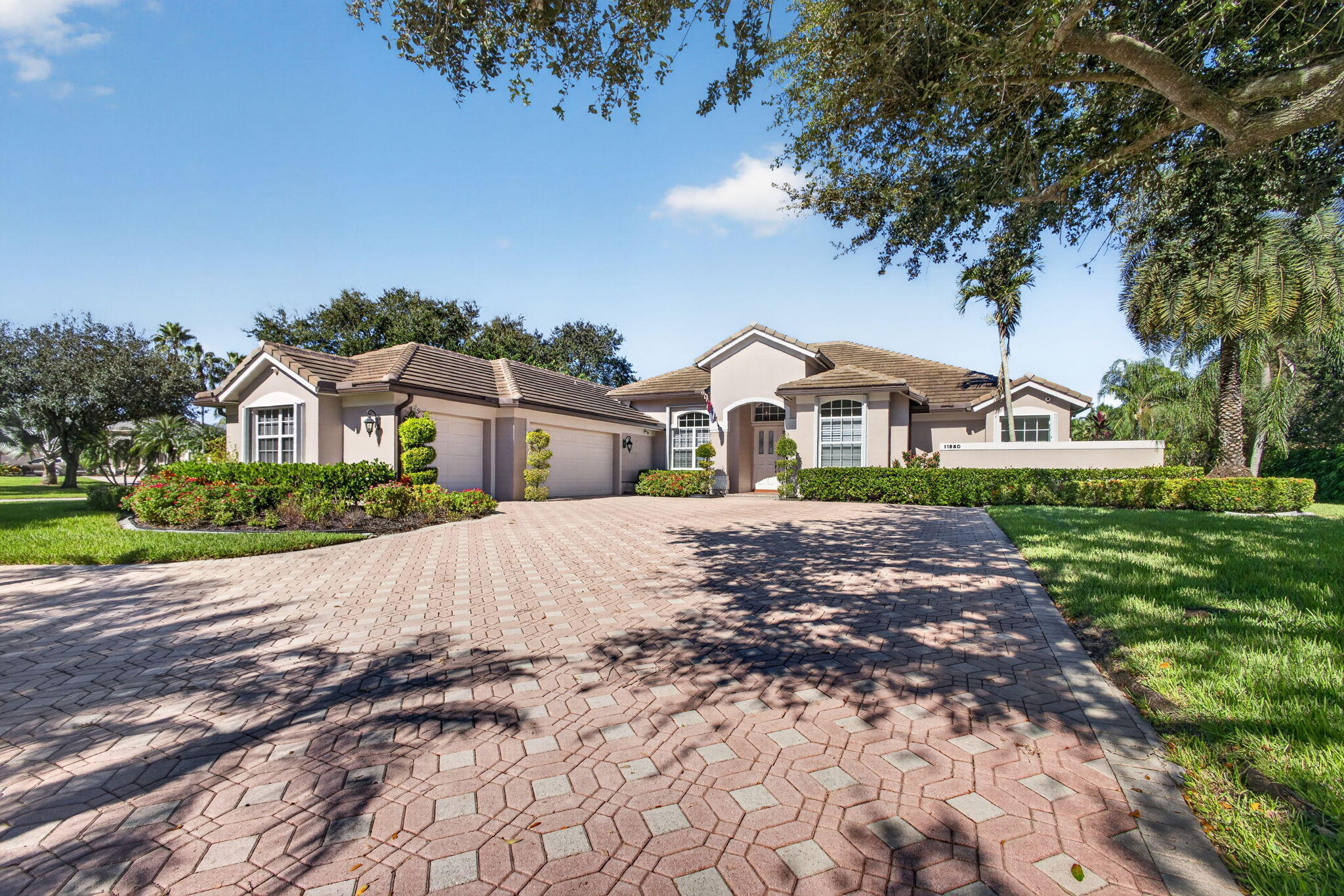 Palm Beach Gardens photo 4