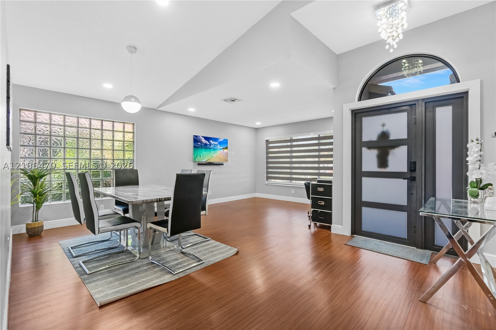 Pembroke Pines photo 2