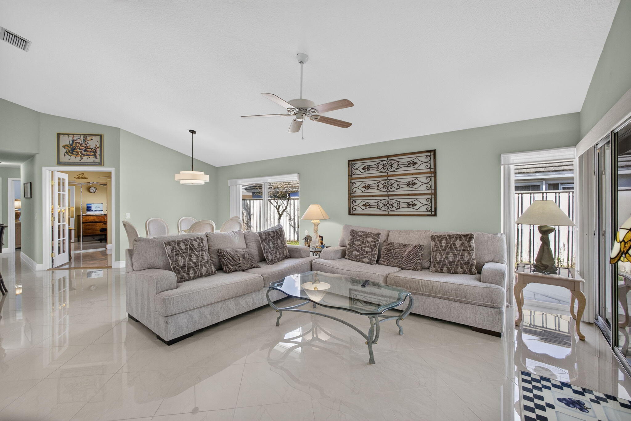 Palm Beach Gardens photo 3