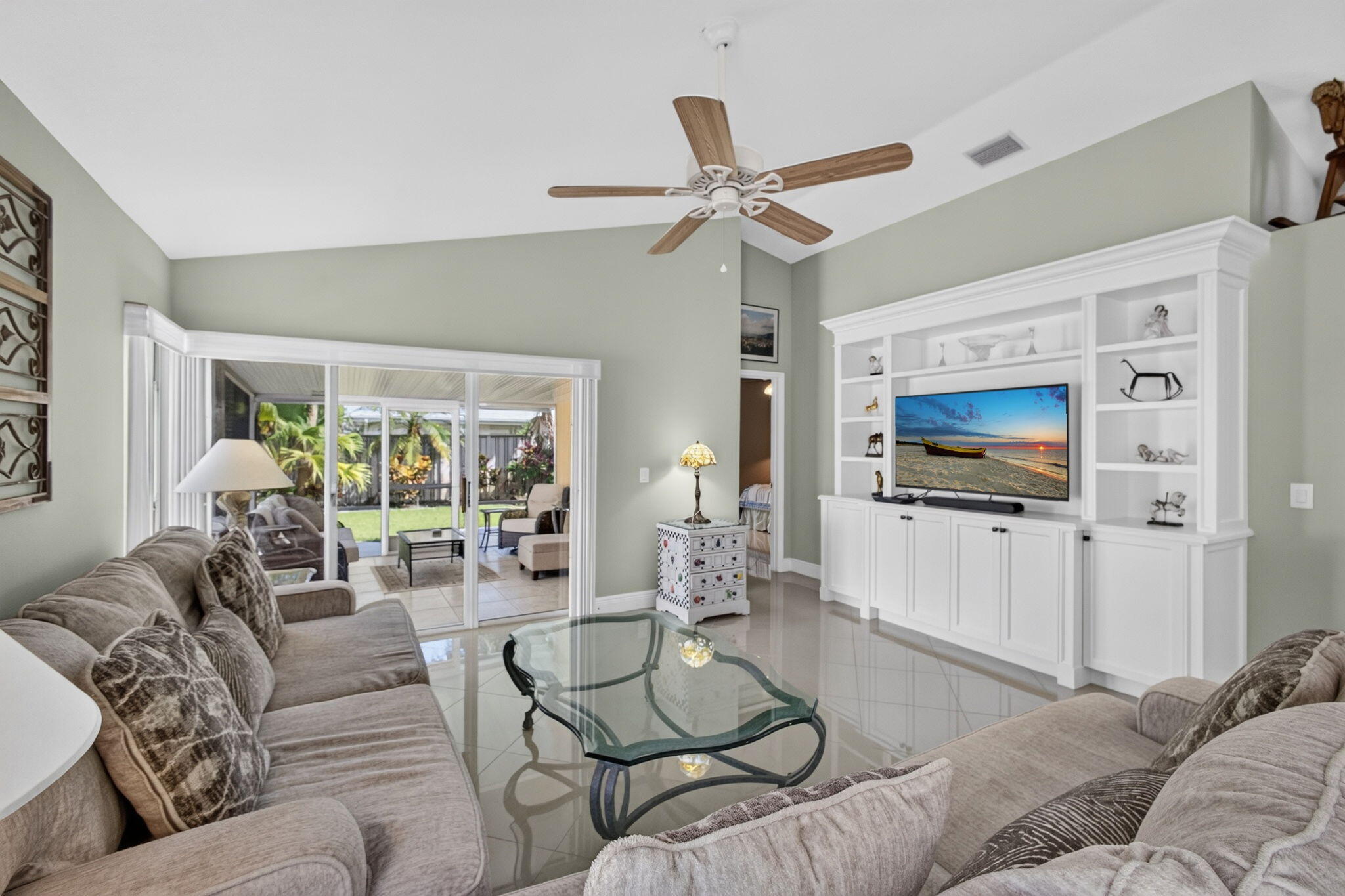 Palm Beach Gardens photo 4