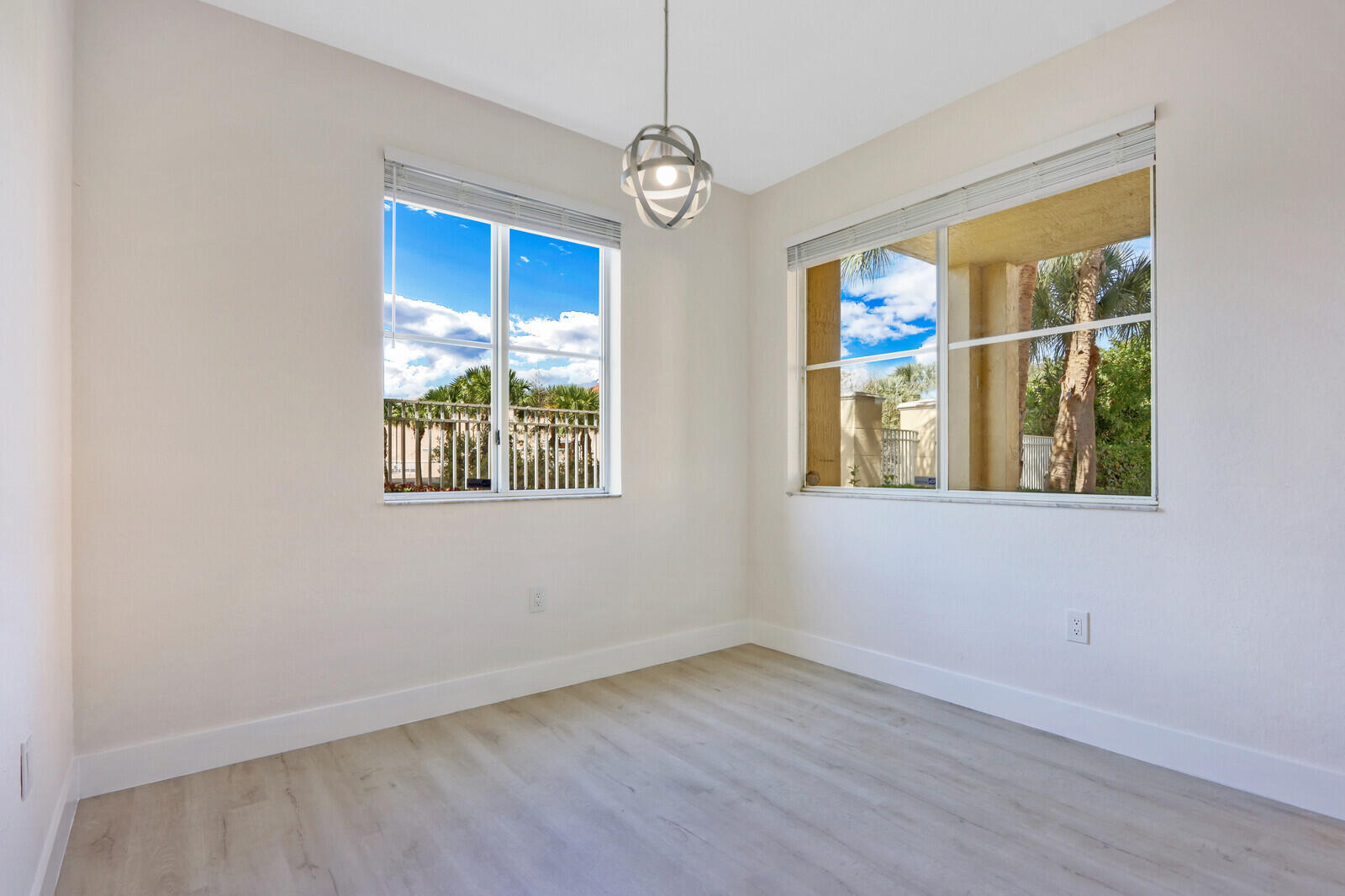 Palm Beach Gardens photo 4