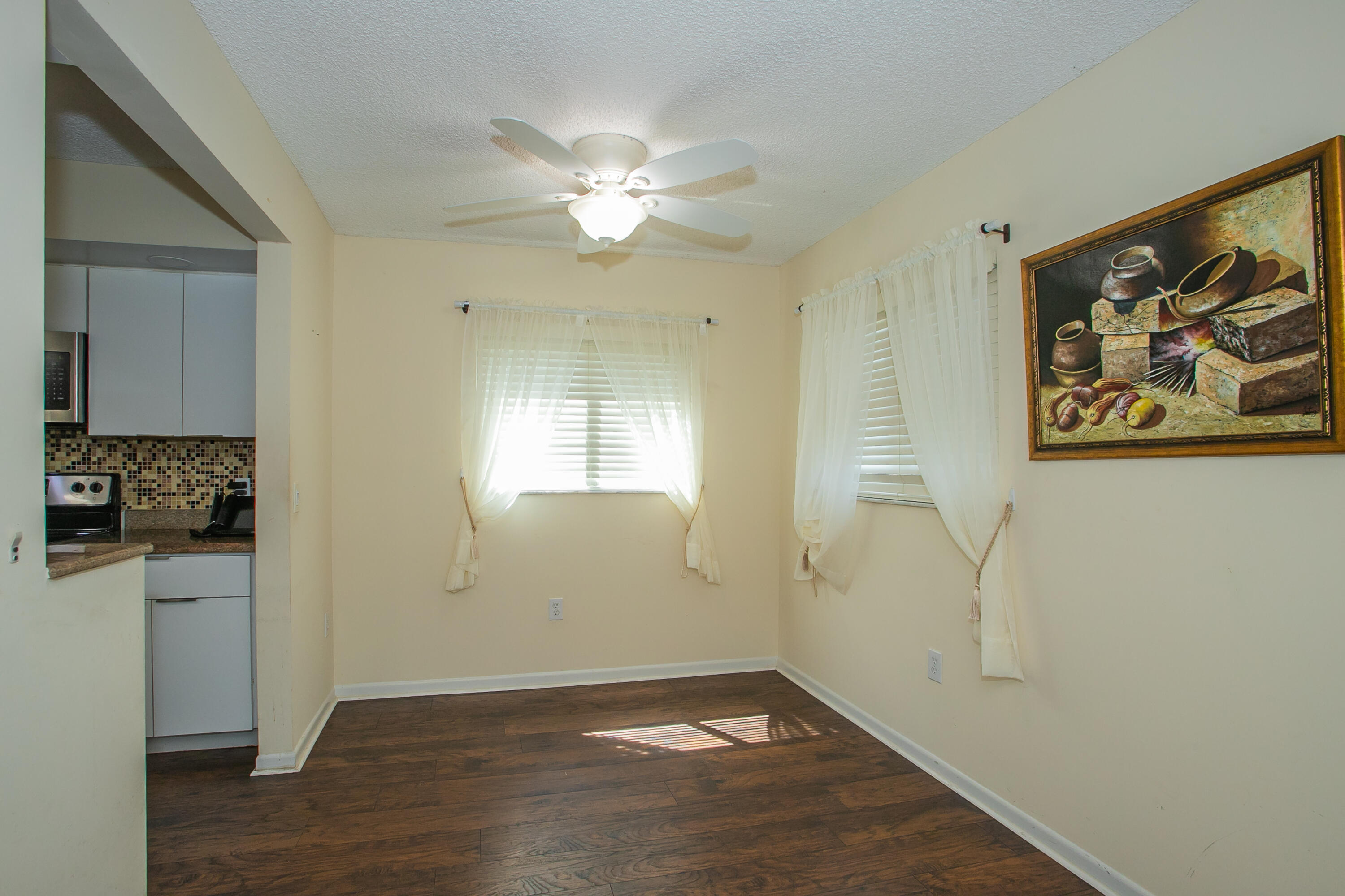 Pembroke Pines photo 3