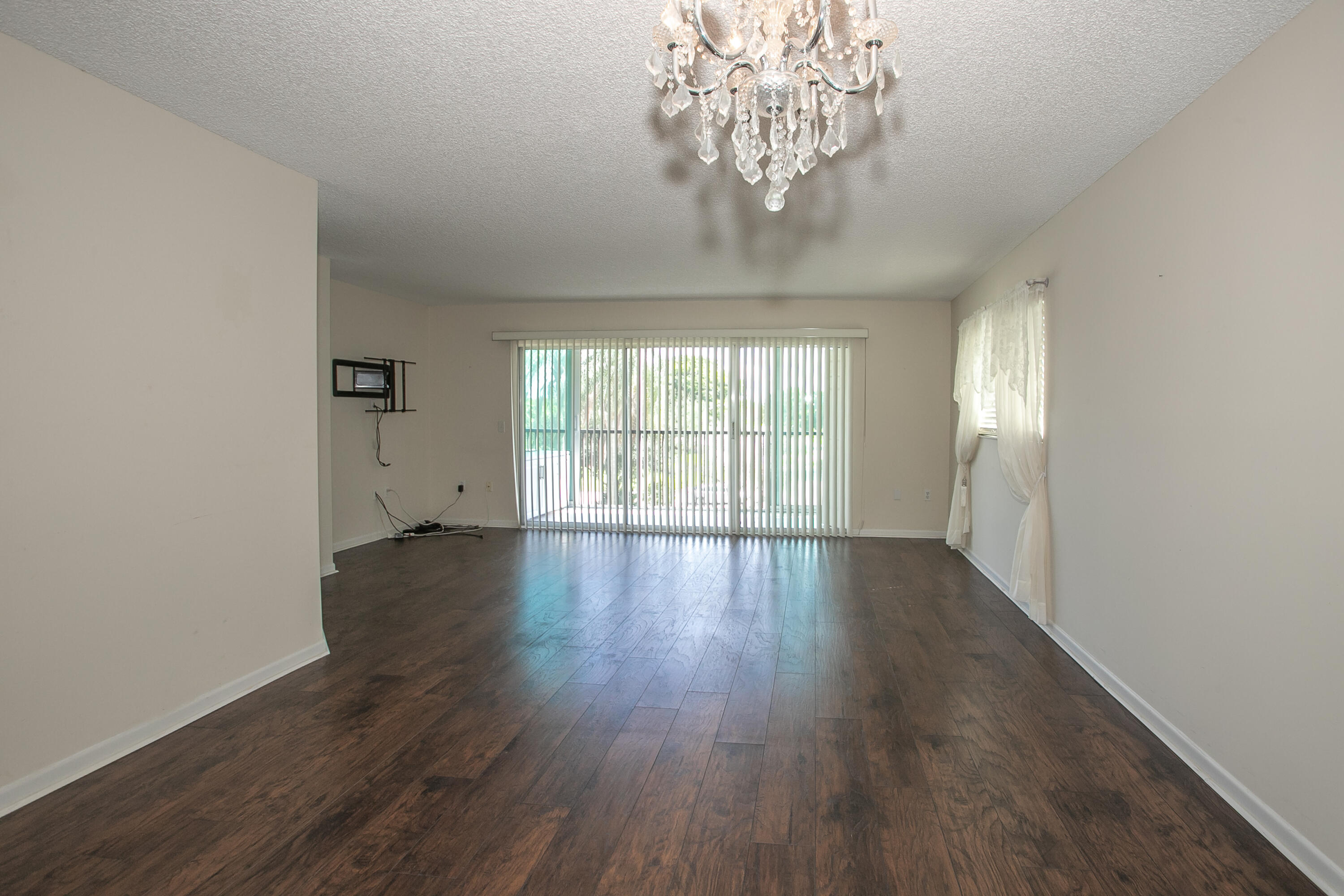 Pembroke Pines photo 4