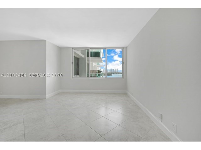 Miami Beach photo 3