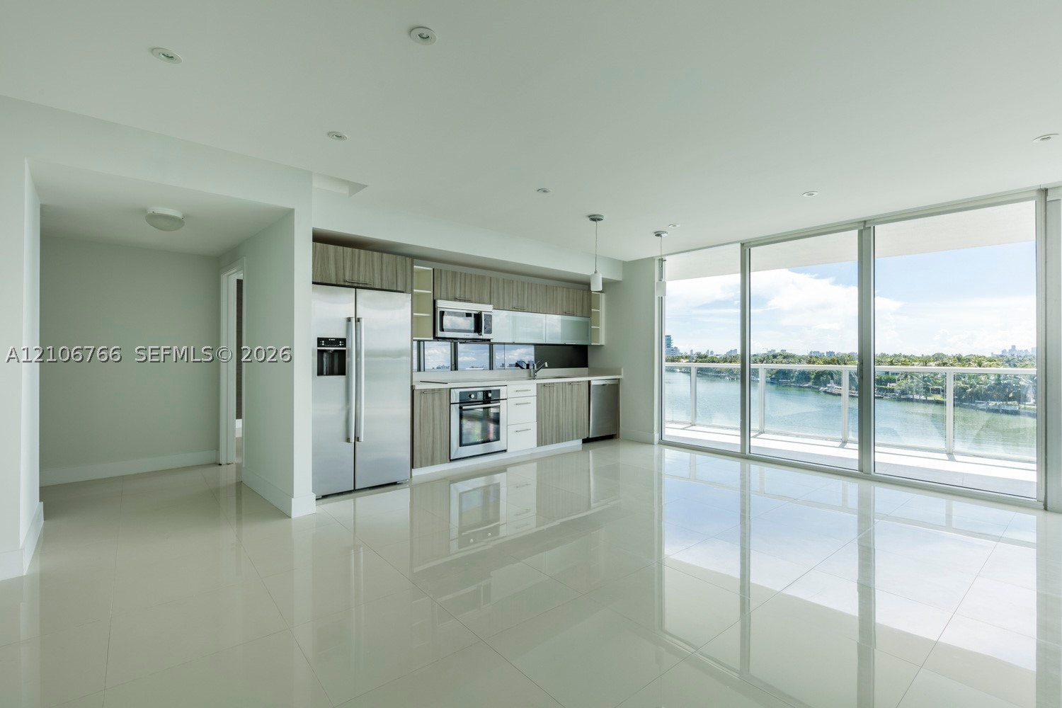 Miami Beach photo 5