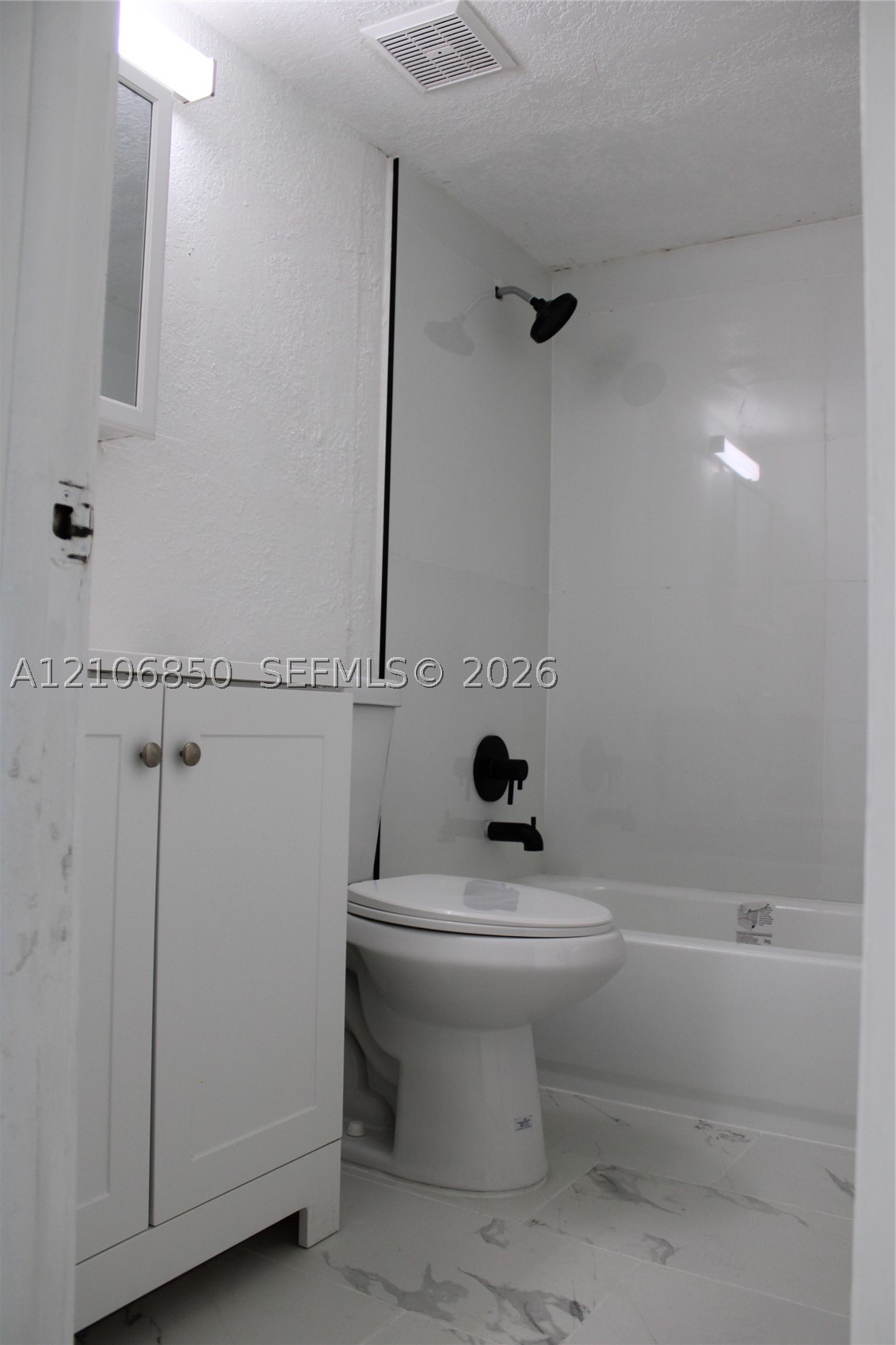 Hialeah photo 5