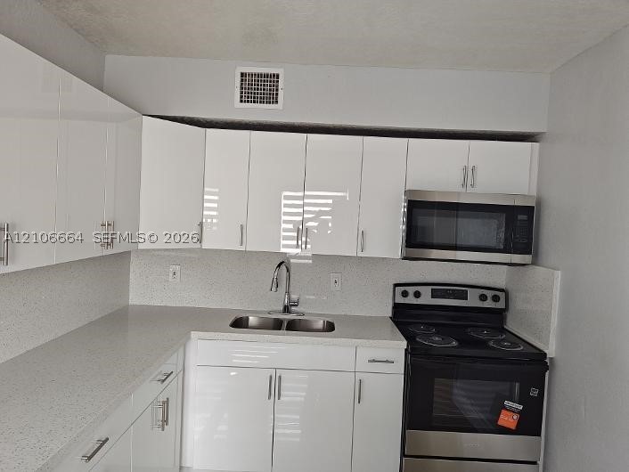 Opa Locka photo 4