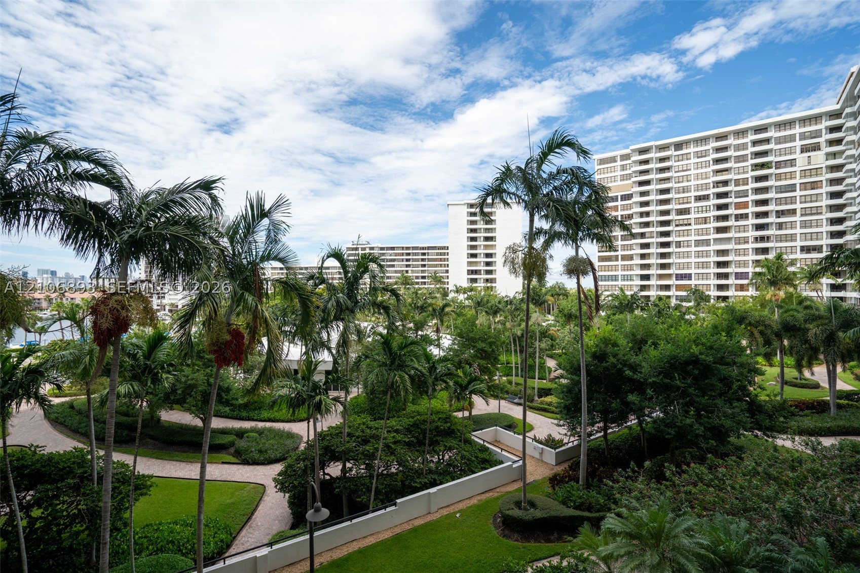 Hallandale Beach photo 3