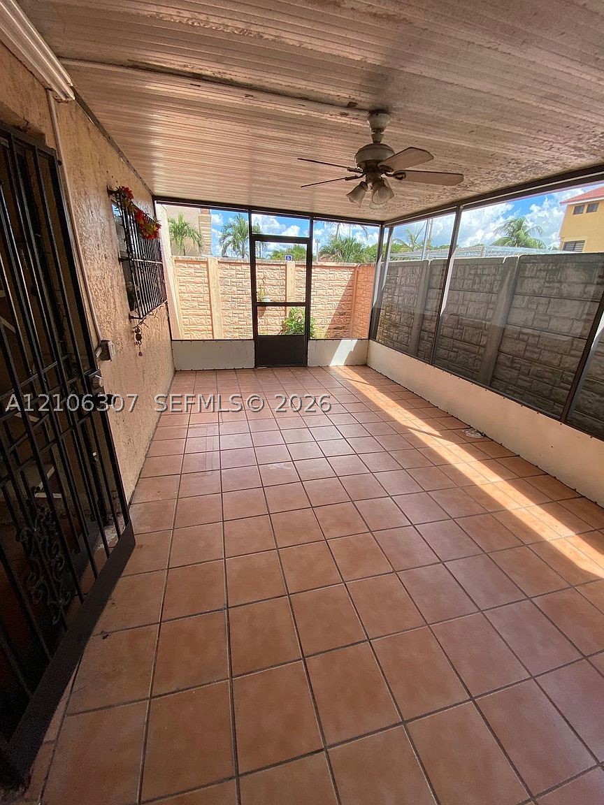 Hialeah photo 3