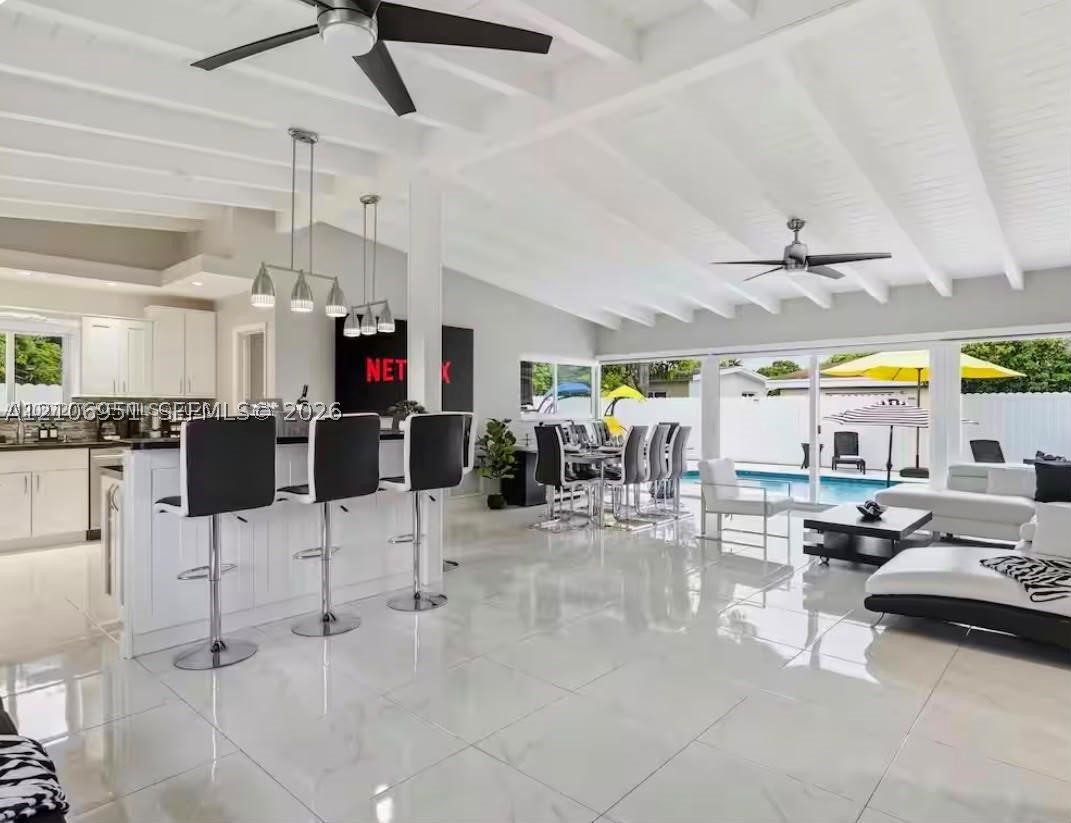 North Miami Beach photo 4