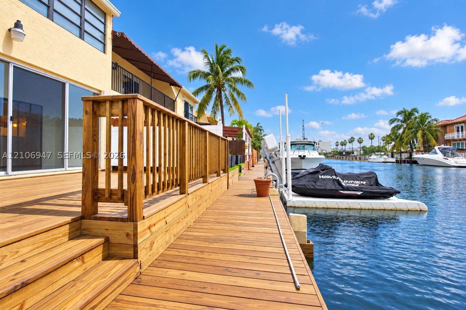 North Miami Beach photo 3