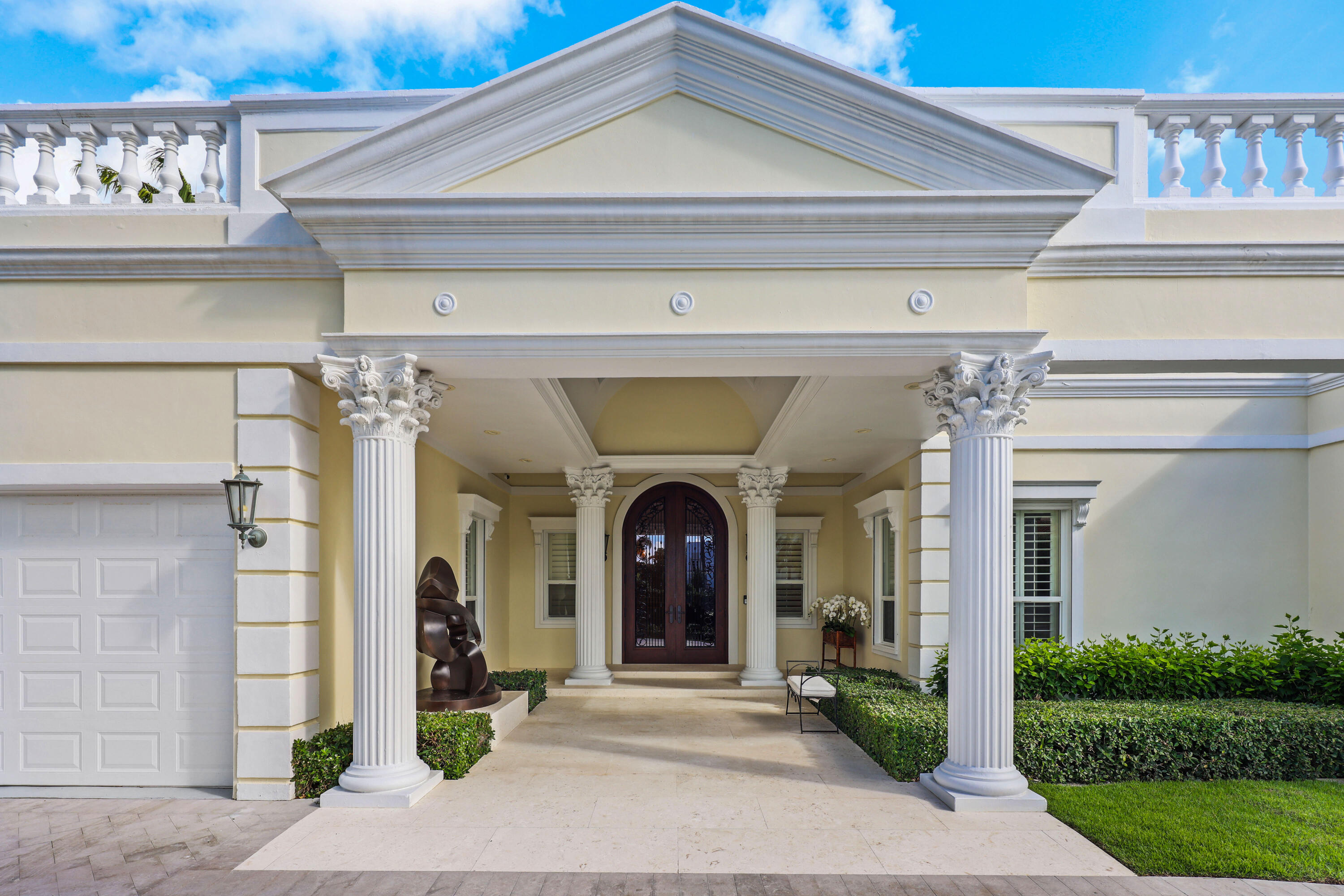 Palm Beach photo 3