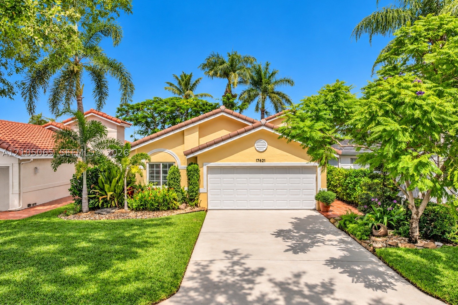 Pembroke Pines photo 3
