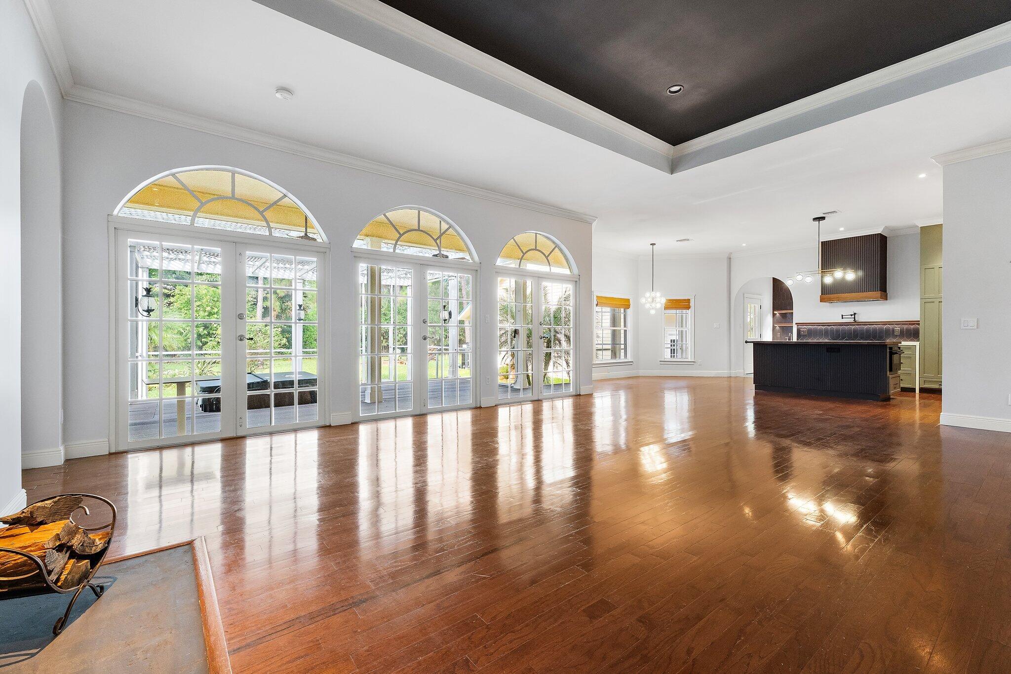 MLS listing photo 2