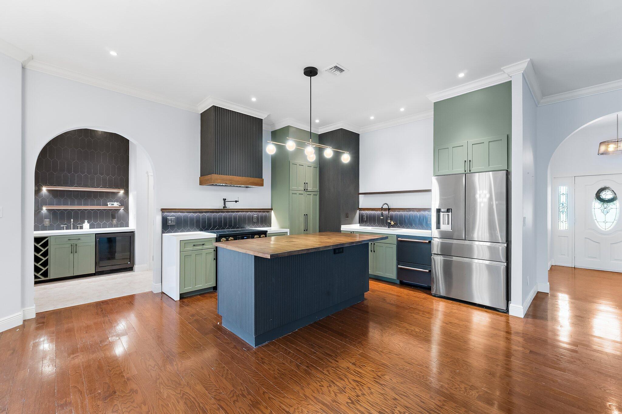 MLS listing photo 3