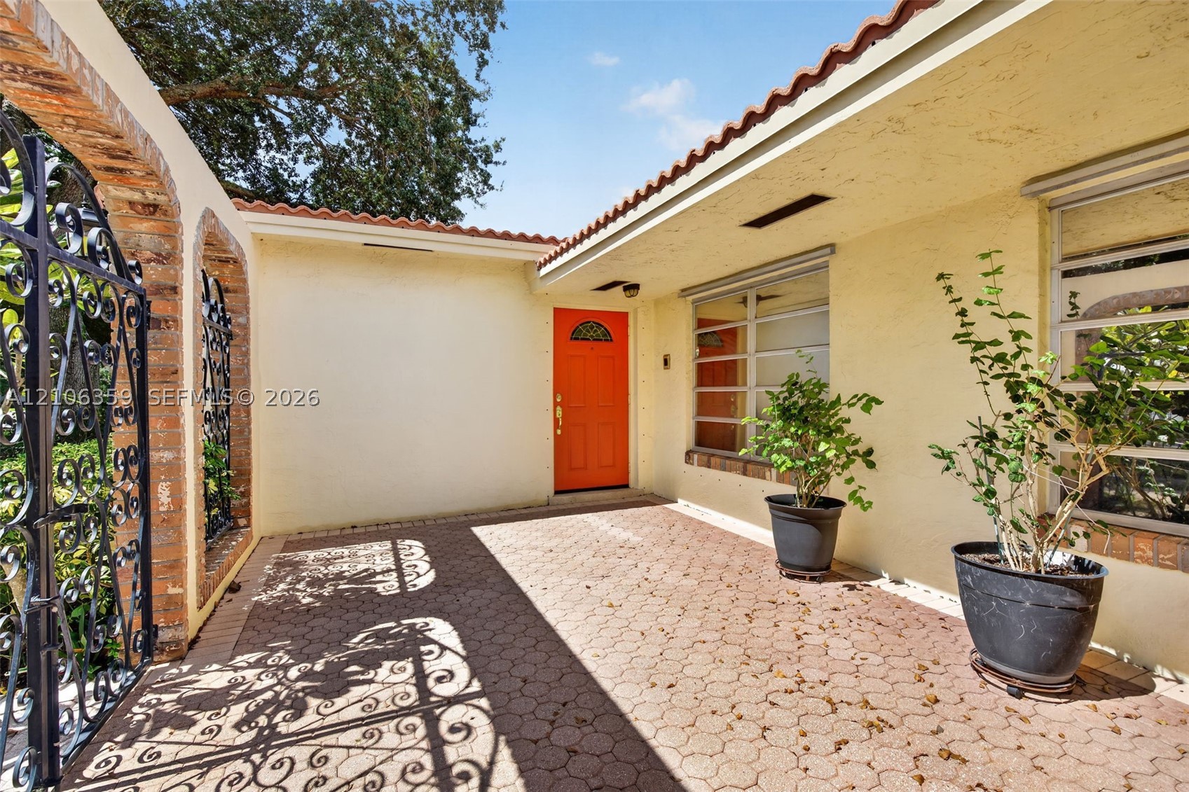 Pembroke Pines photo 4