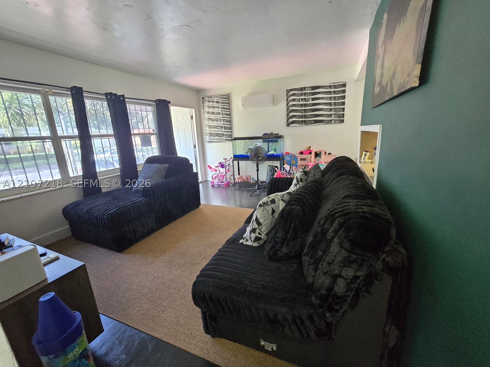 North Miami photo 2