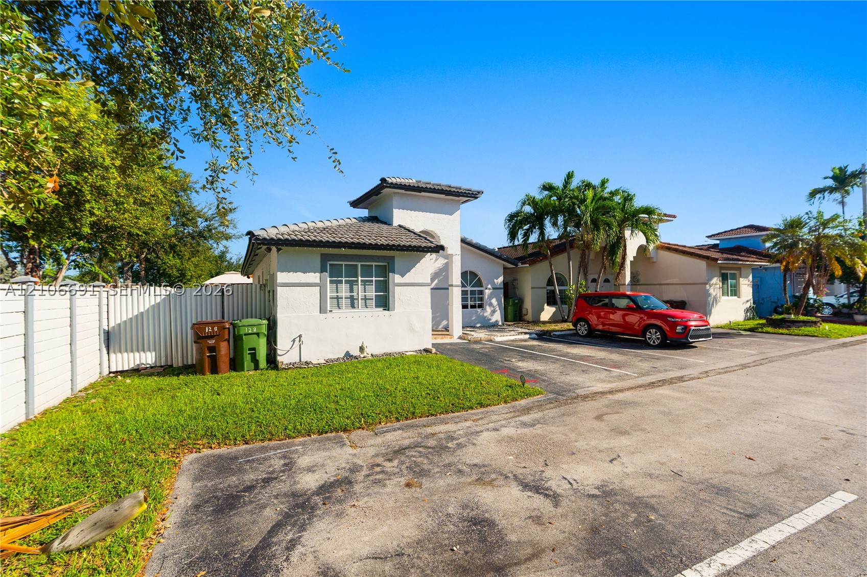 Hialeah photo 4