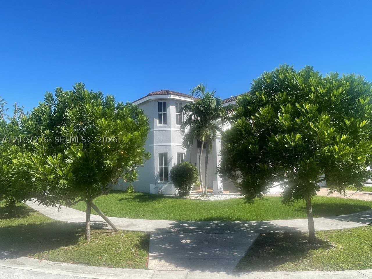 Homestead photo 4