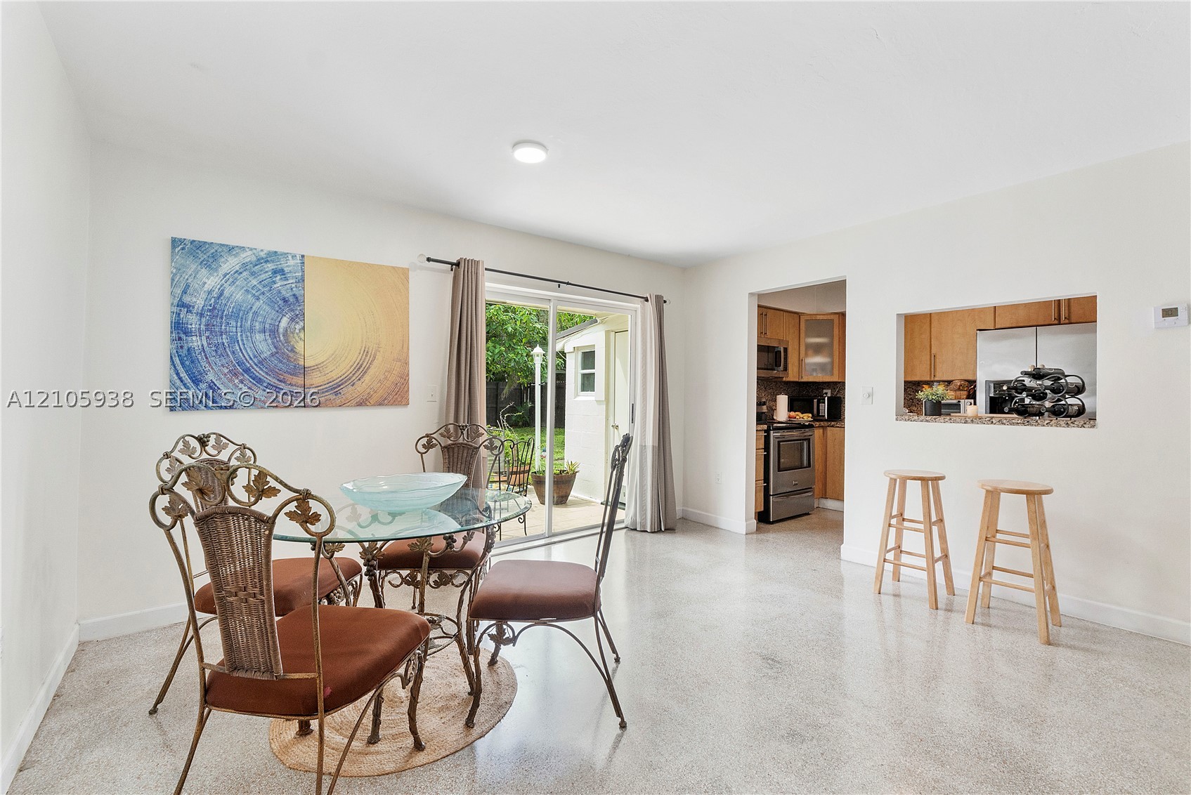 Pembroke Pines photo 2