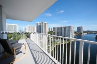Aventura photo 3