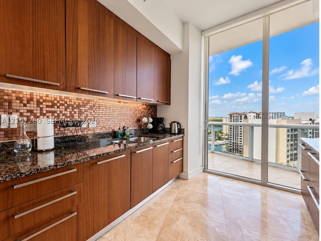 Sunny Isles Beach photo 3