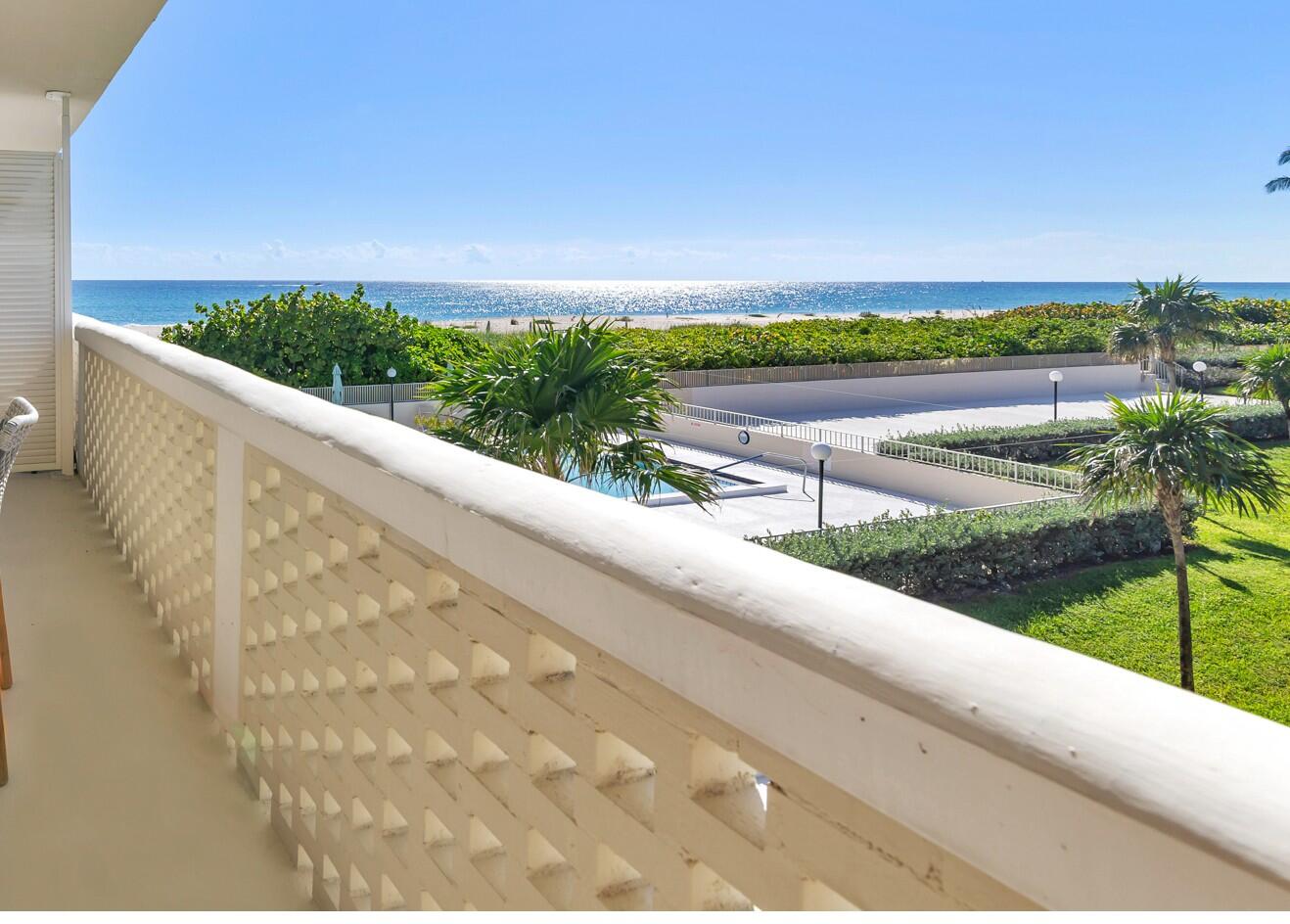 Palm Beach photo 2