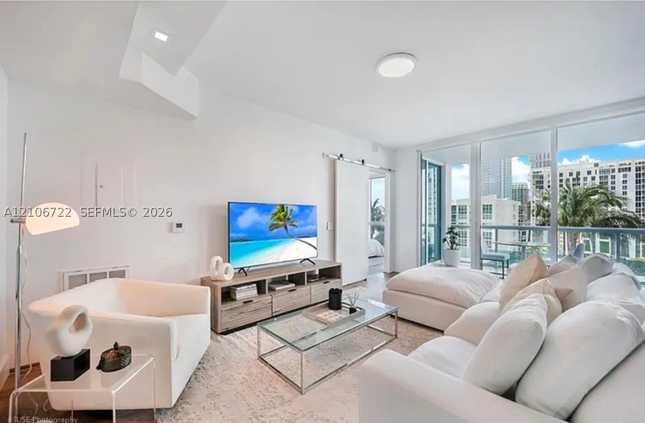 Miami photo 5