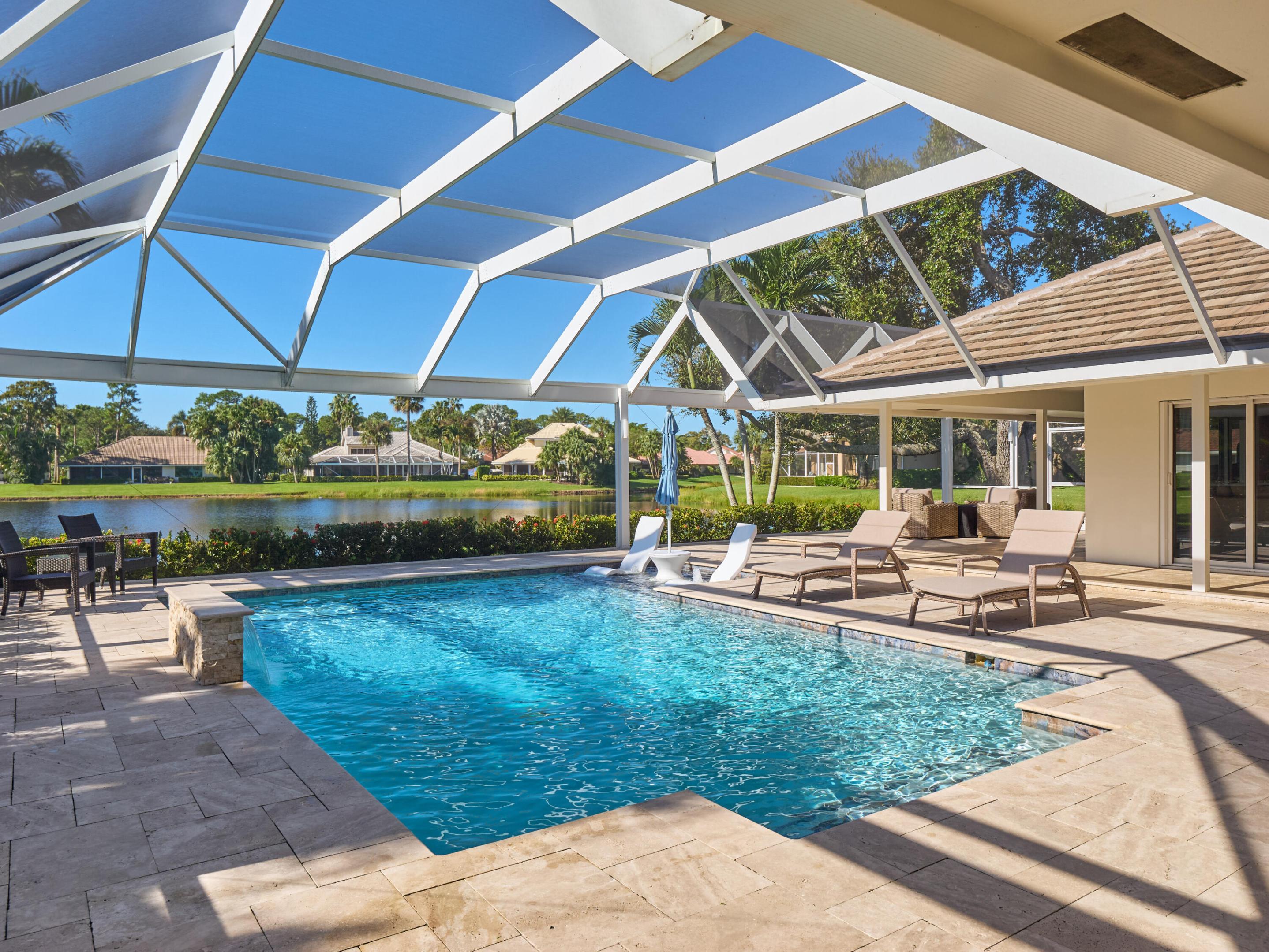 Palm Beach Gardens photo 2