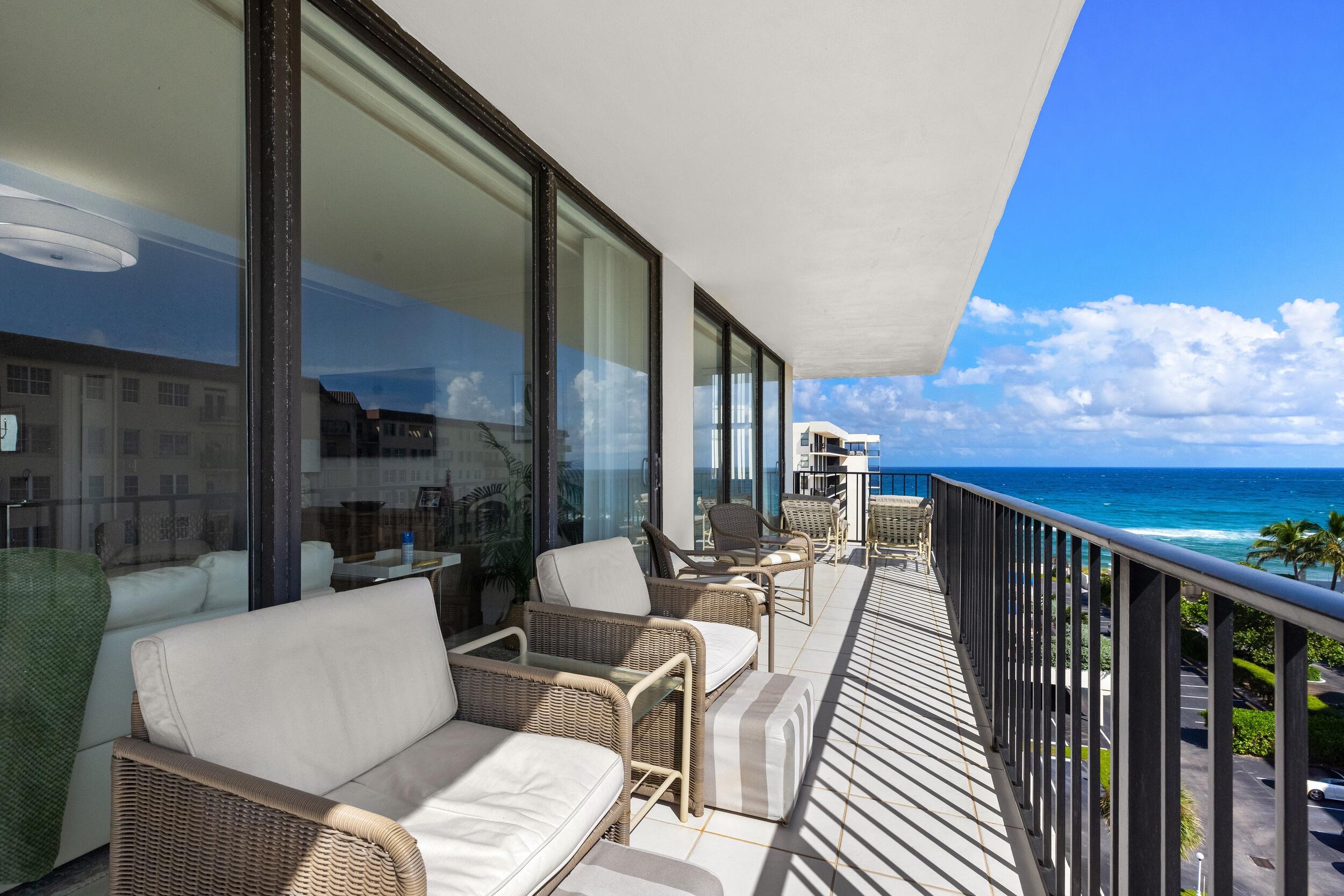 Palm Beach photo 2