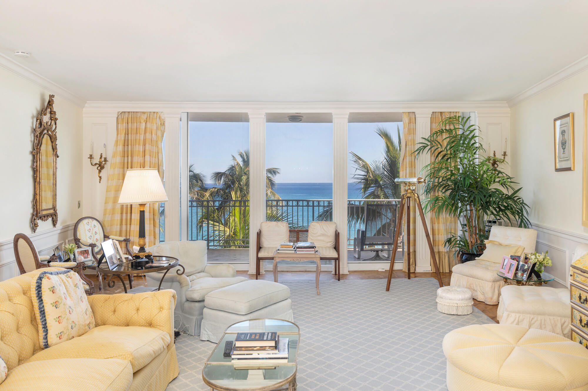 Palm Beach photo 3