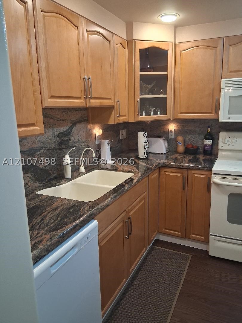 Pembroke Pines photo 2