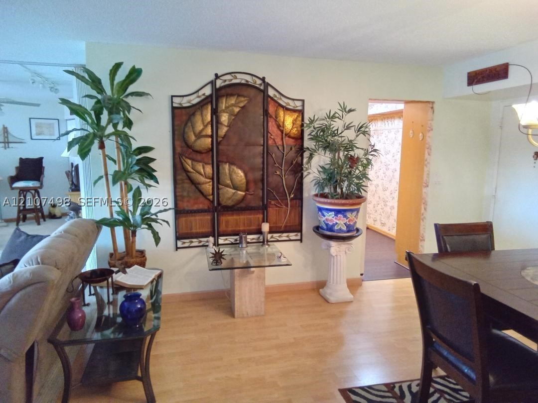 Pembroke Pines photo 5